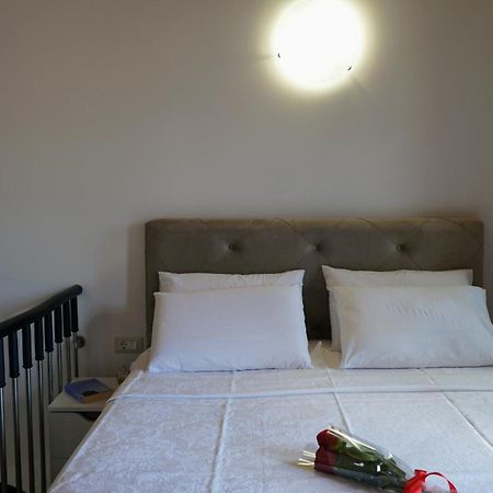 Oceanis Apartment Сімі Екстер'єр фото